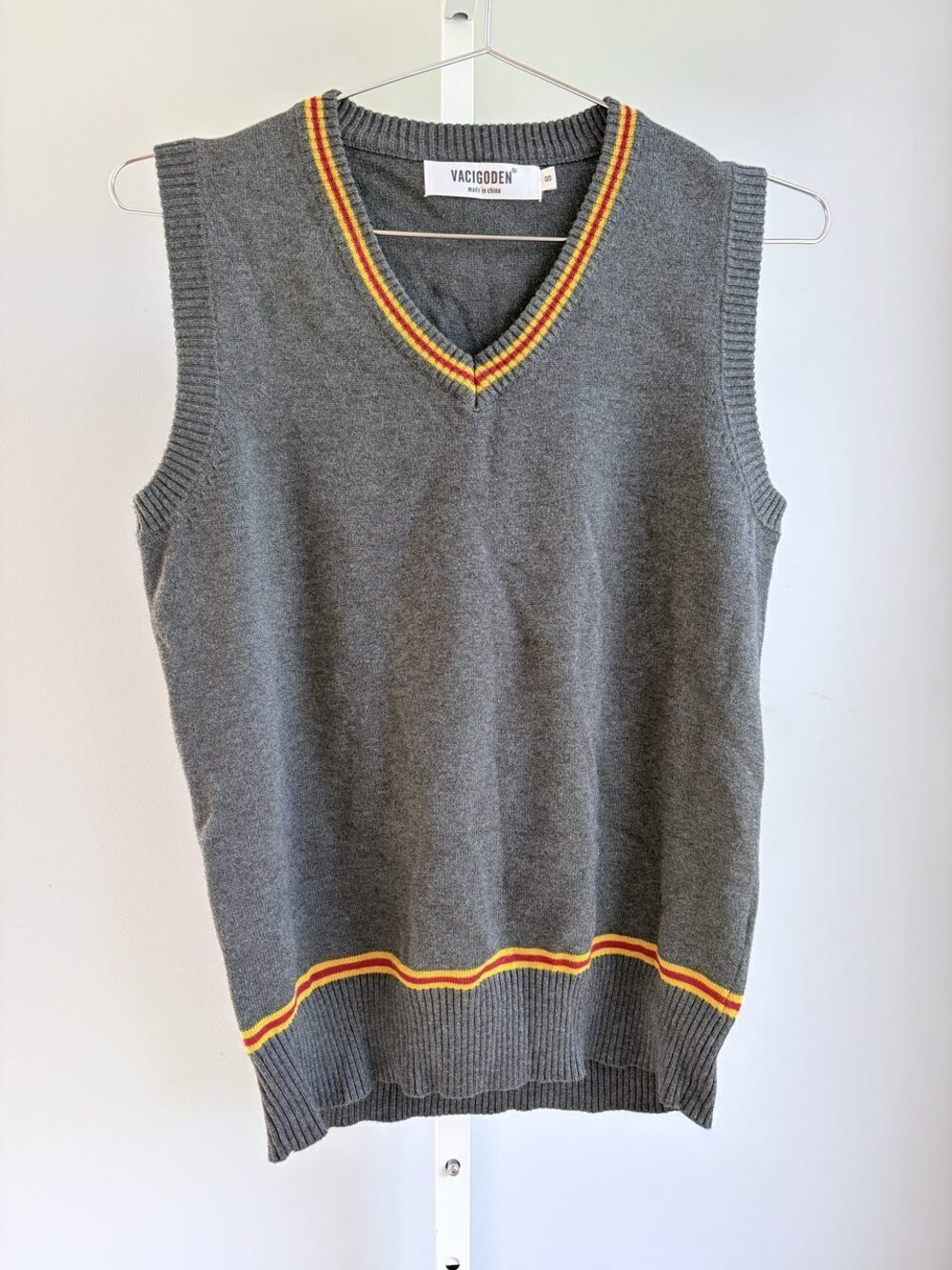 Campure Gryffindor Gray Cotton Knit V-Neck Sweater Vest Costume